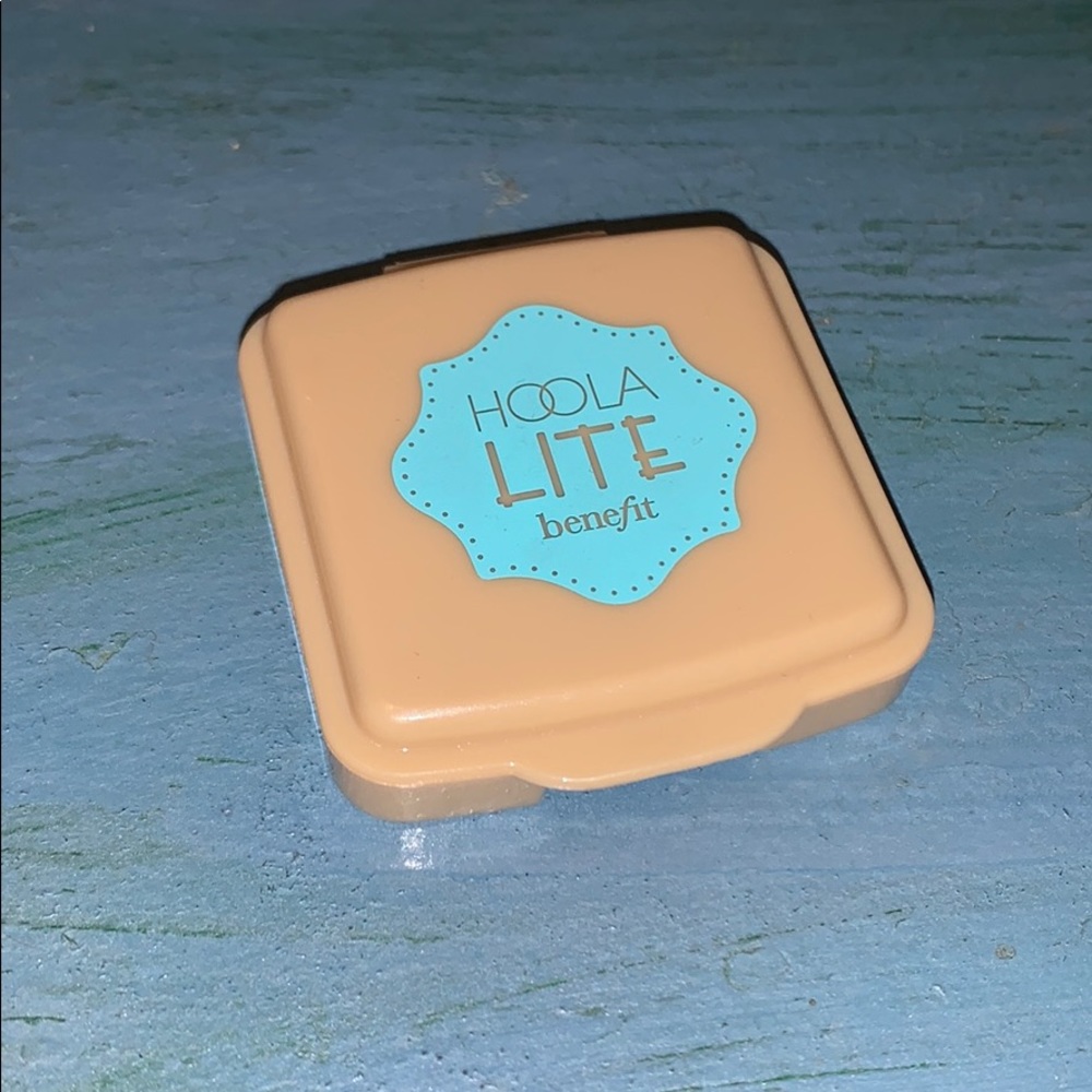 🛑❌SOLD❌🛑Benefit Hoola Lite Powder Mini Bronzer